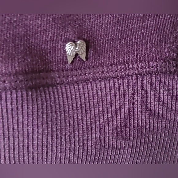 Victoria Secret Jacket with heart sequins on back size medium - Picture 5 of 9